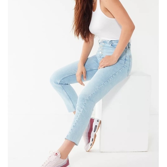 BDG Denim - BDG Girlfriend High-Rise Jean – Striped Yoke